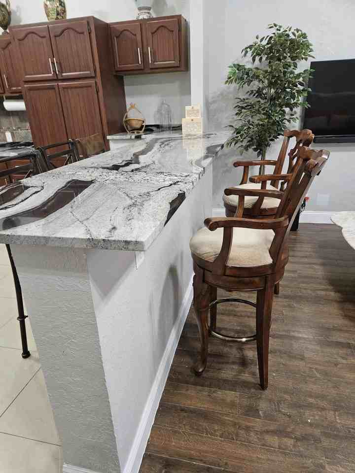 11334 81st Court N unit: Guest Cottage - Photo 4 of 17