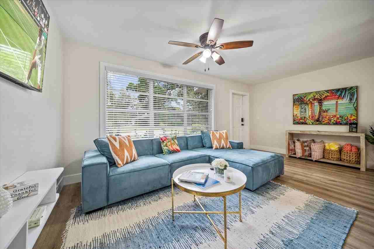 2706 10th Ave - Photo 6 of 35
