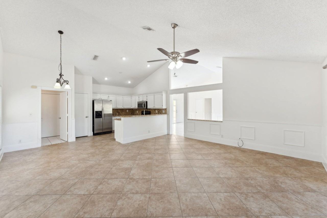 3855 Sabal Lakes Rd - Photo 6 of 31