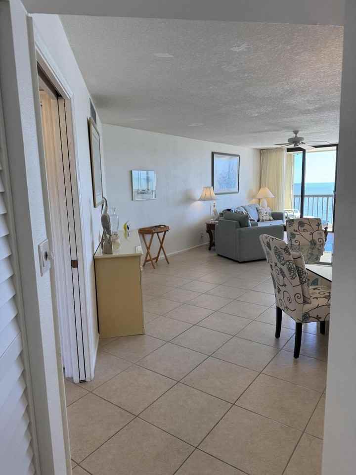 9500 S Ocean Dr #PH09 - Photo 6 of 13