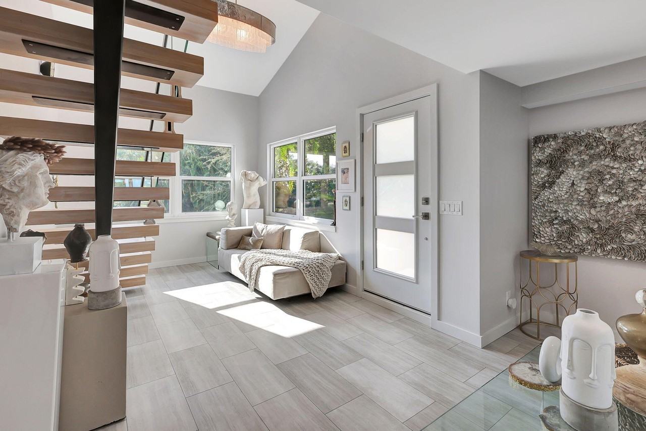 2404 Harbour Cove Dr - Photo 5 of 42