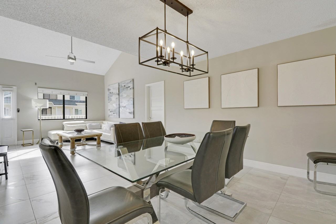 360 Bella Vista Ct N Unit 60 - Photo 7 of 34