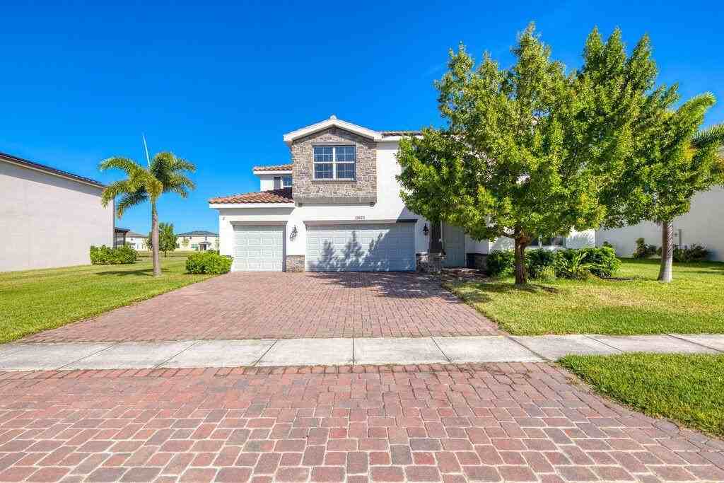 12623 Nw Copper Creek Dr - Photo 5 of 50