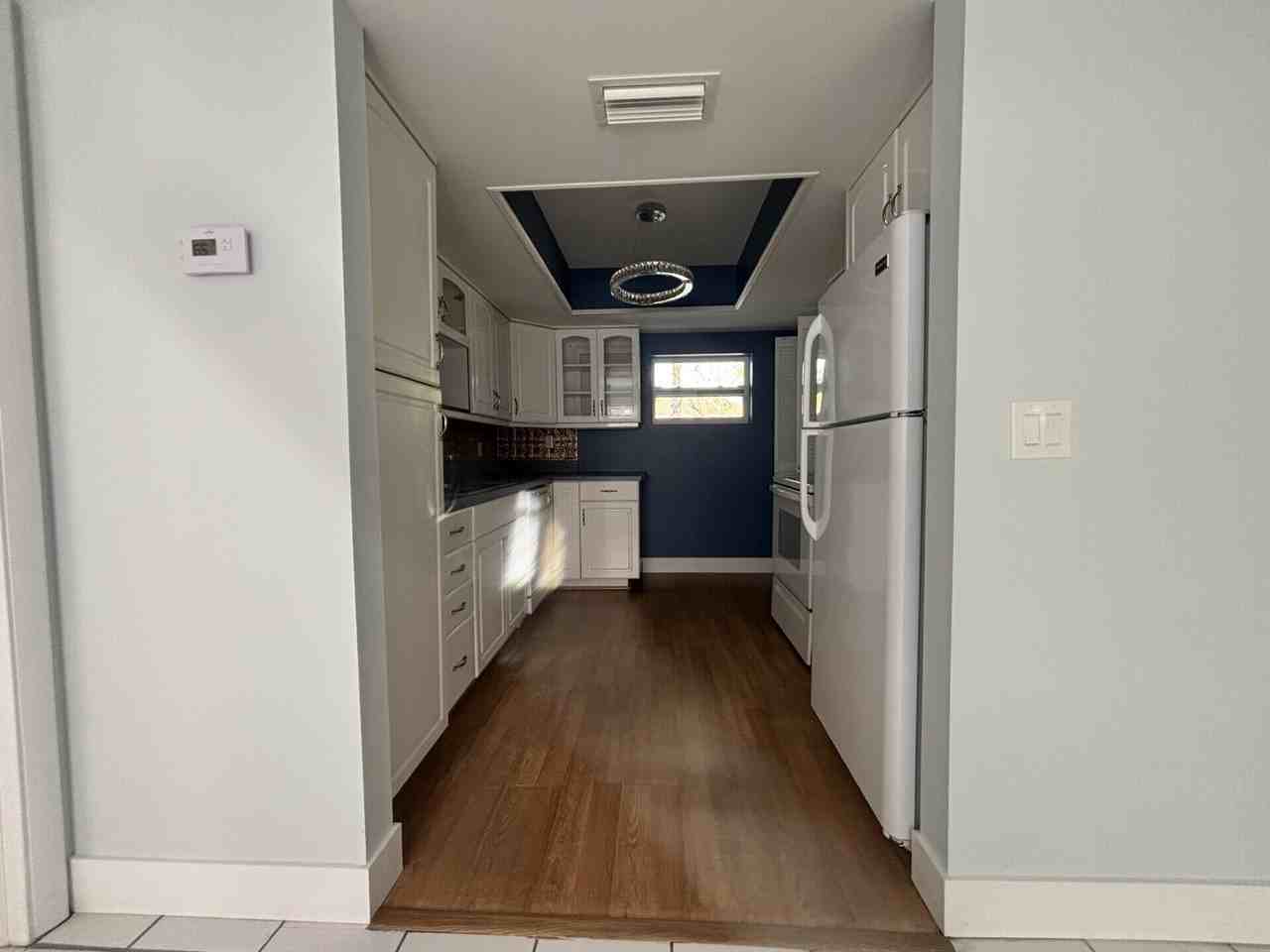 1160 Se 12th St - Photo 6 of 25