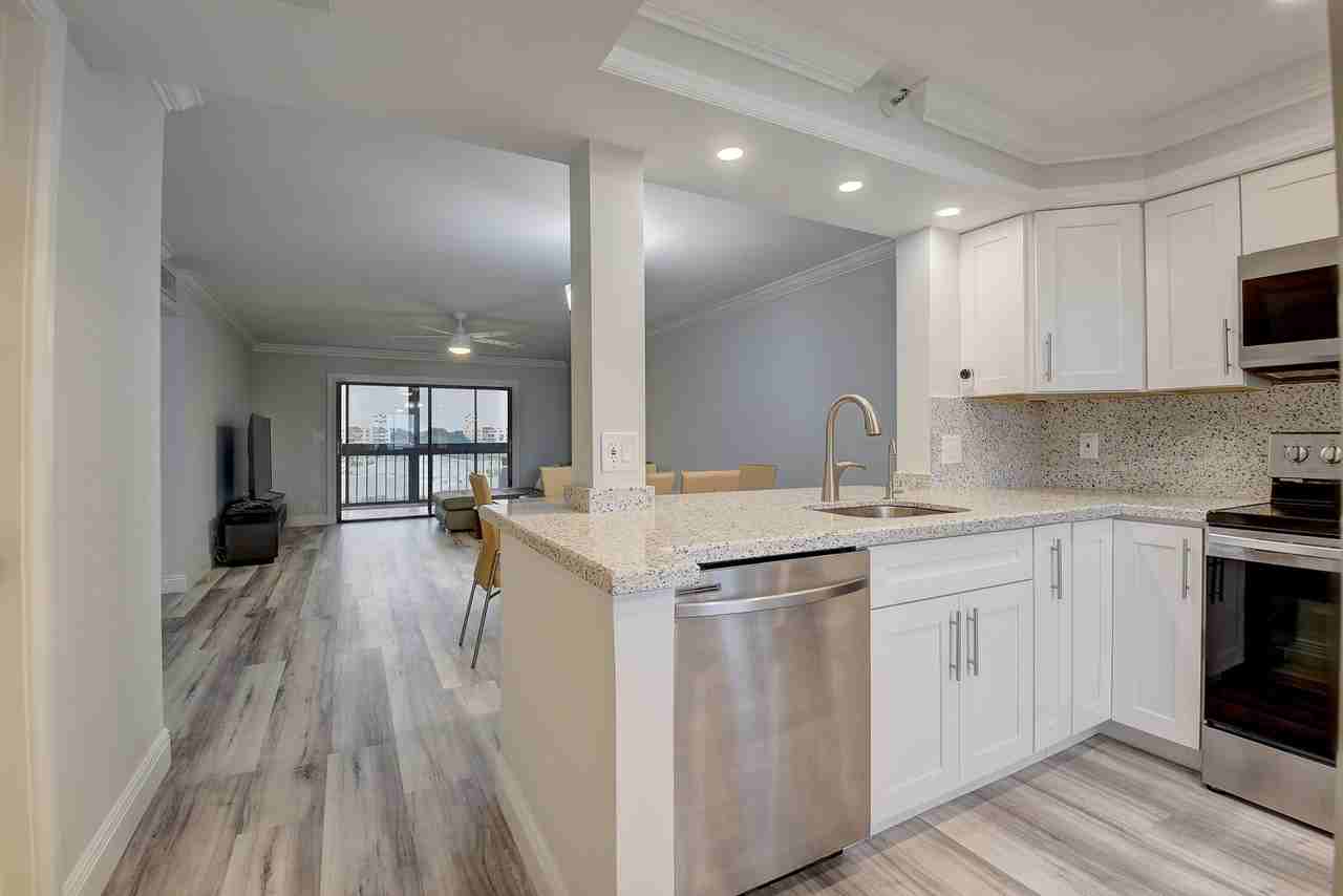 7076 Huntington Ln Apt 507 - Photo 6 of 48