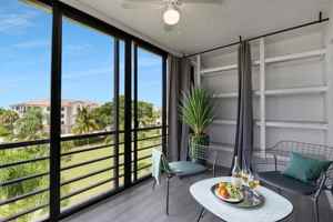 featured image of 9355 Sw 8th St Apt 401