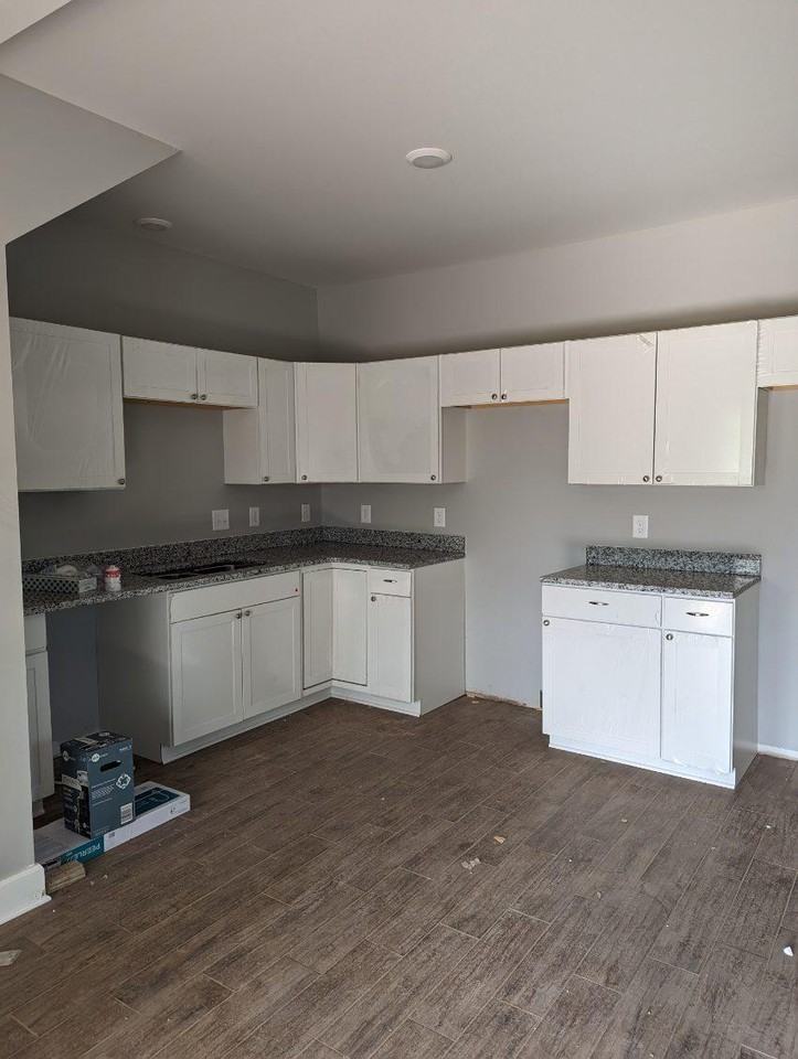 513 Martin Dr #B - Photo 5 of 8