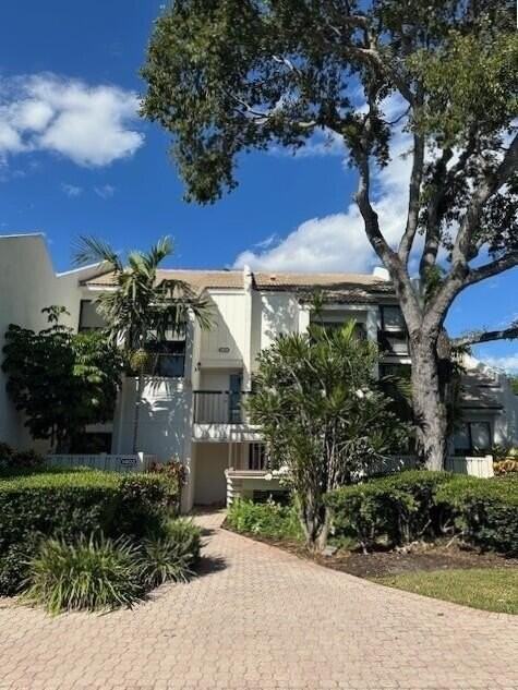 1405 Bridgewood Dr Unit 1405 - Photo 2 of 50