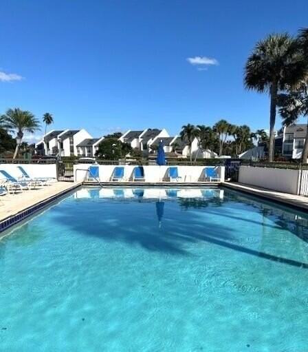 1405 Bridgewood Dr Unit 1405 - Photo 5 of 50