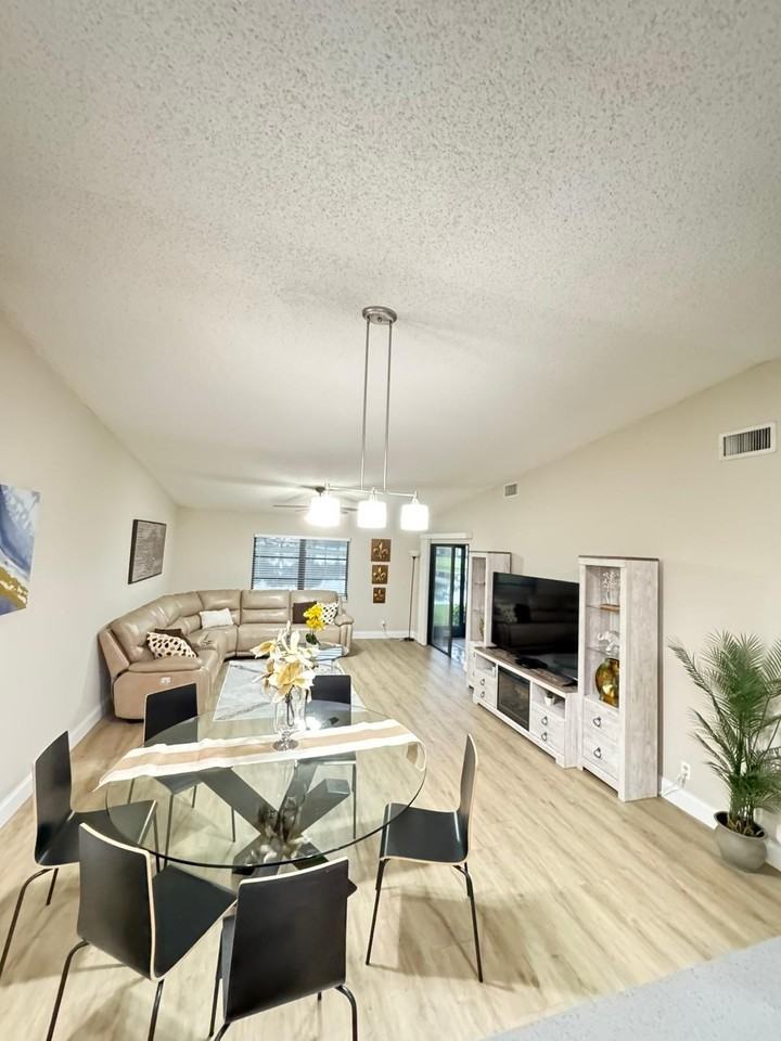 18560 Sunburst Ln Unit D
