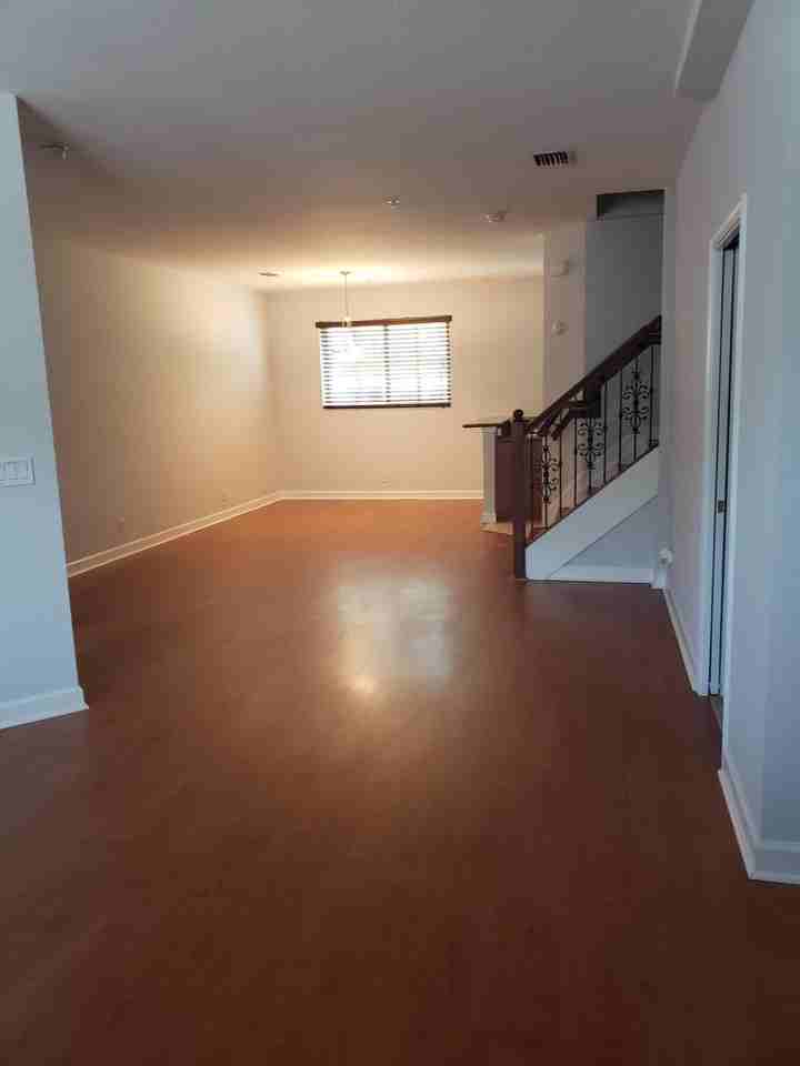 325 Bayfront Dr Unit 325 - Photo 5 of 21