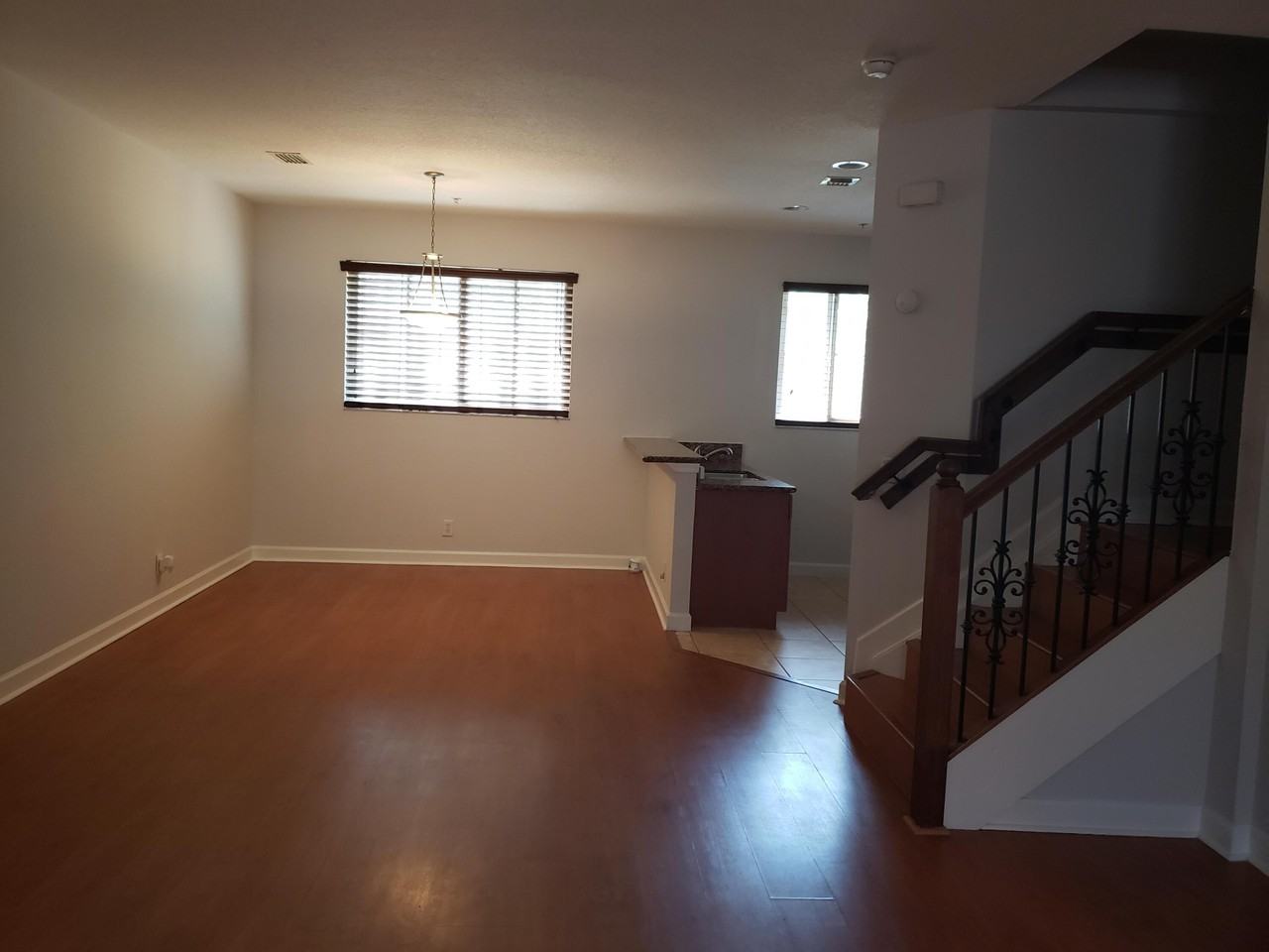 325 Bayfront Dr Unit 325 - Photo 7 of 21