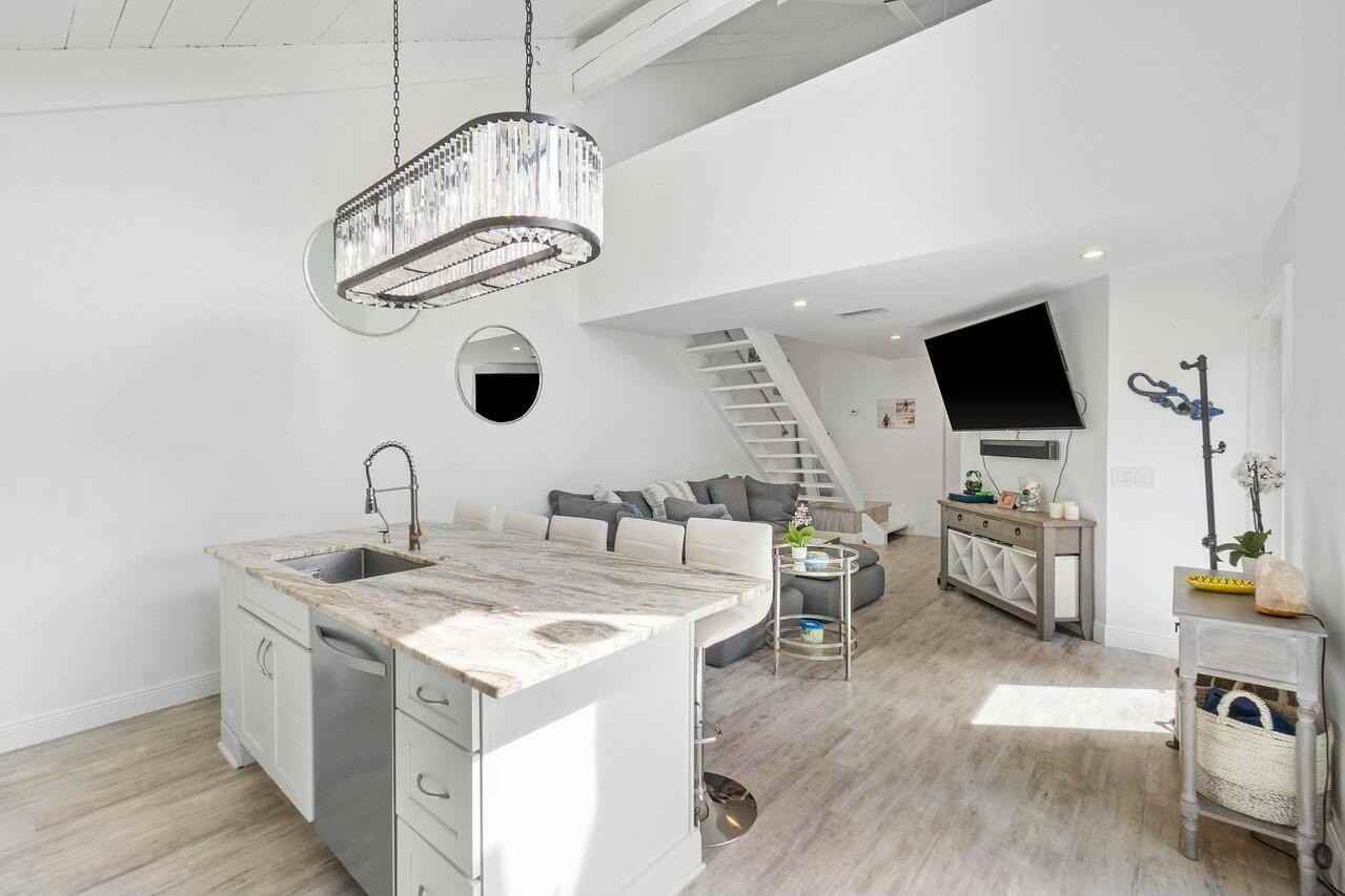 1605 S Us Highway 1 Apt 3h - Photo 2 of 20