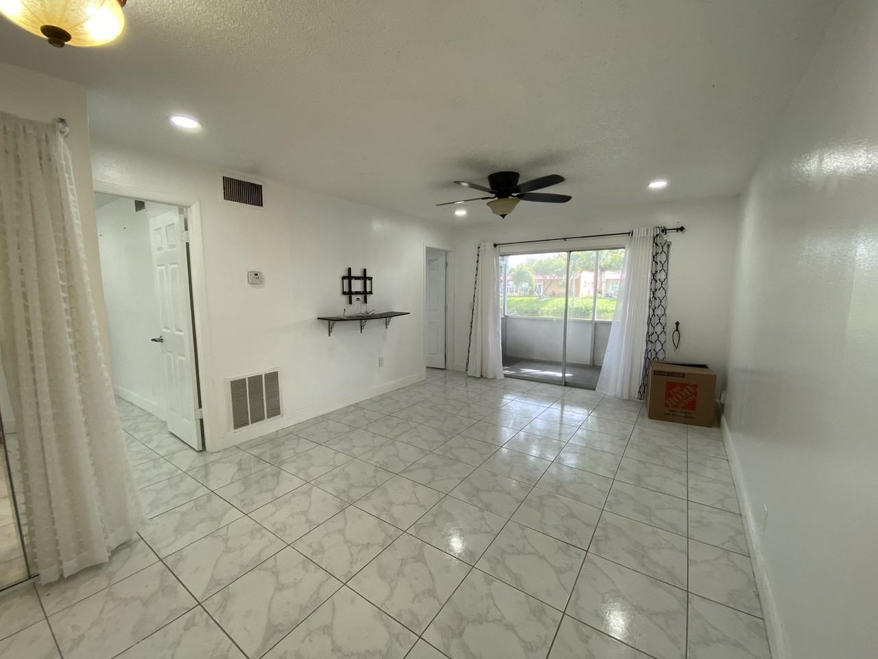 138 Lake Frances Dr - Photo 5 of 14