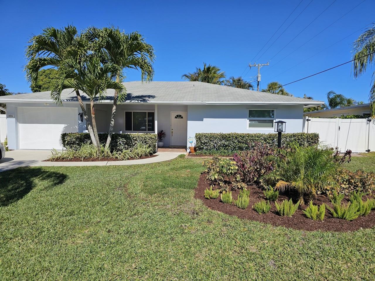 355 Franklin Rd - Photo 2 of 33