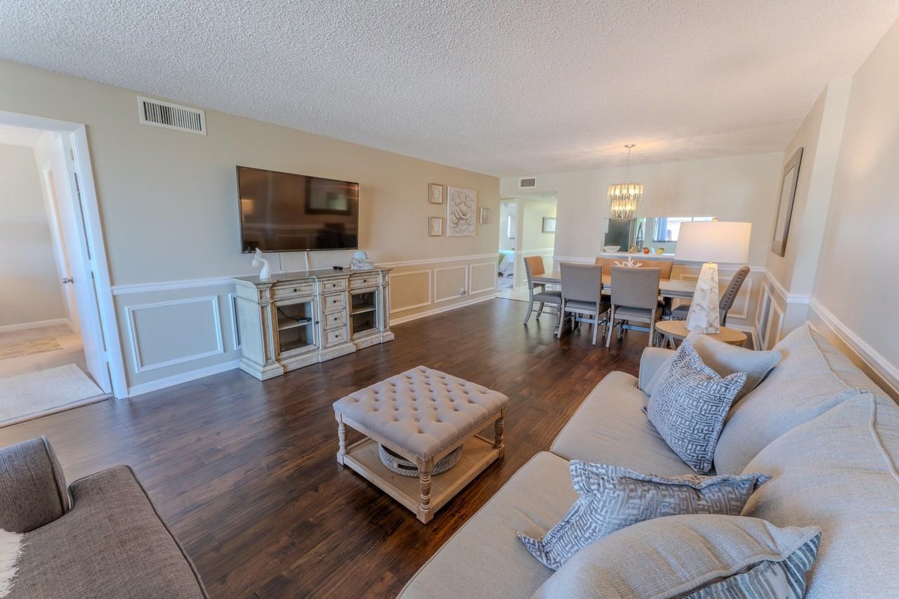 4725 Lucerne Lakes Blvd E Apt 203 - Photo 4 of 32