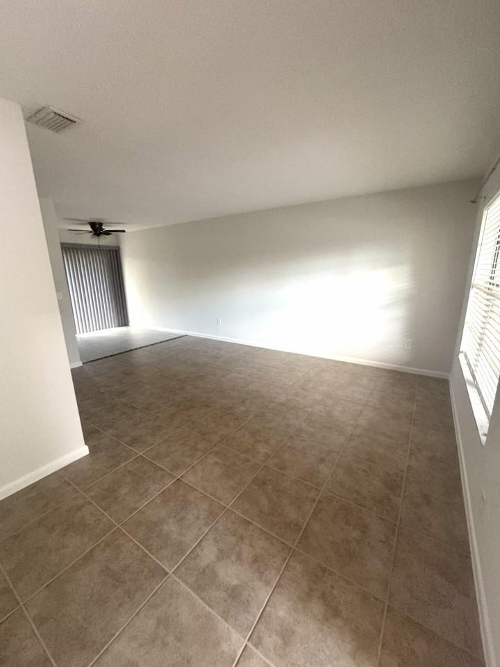 12375 Peconic Ct Unit 12377 - Photo 3 of 13