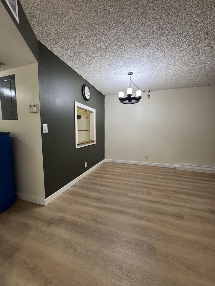 9355 Sw 8th St Apt 310 - Photo 2 of 12
