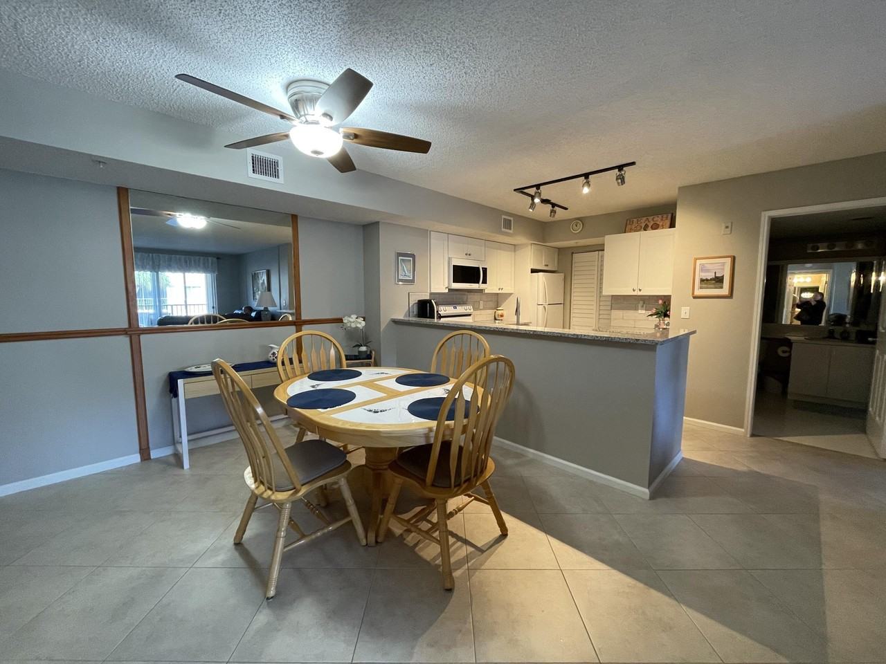 278 Village Blvd Apt 8205 - Photo 4 of 23