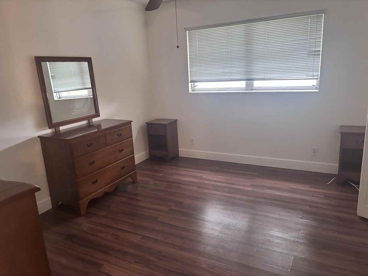 2213 Ne 1st Ct Apt 103 - Photo 5 of 8