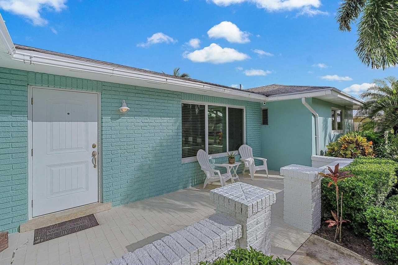 356 Mars Ave - Photo 4 of 26