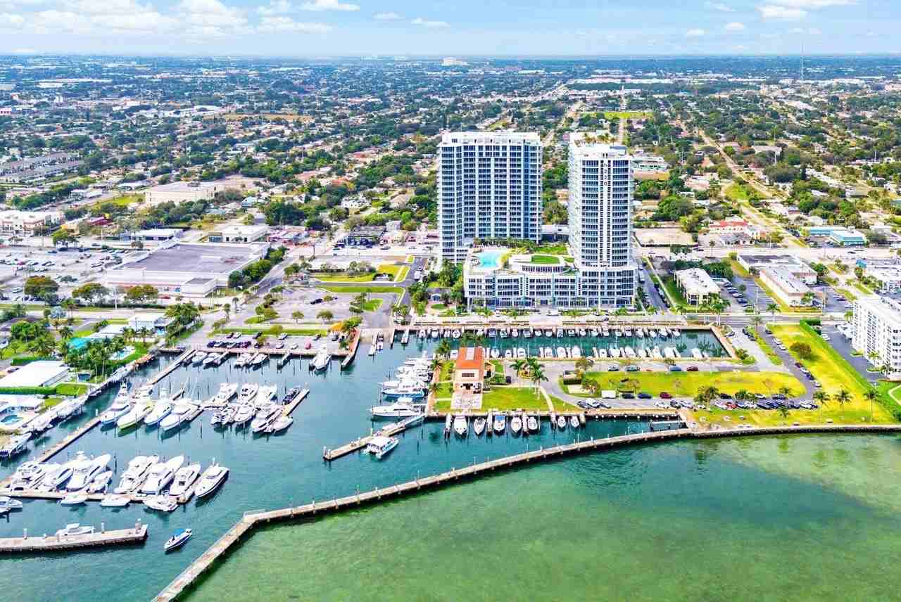 220 Lake Shore Dr Apt 1006 - Photo 3 of 50