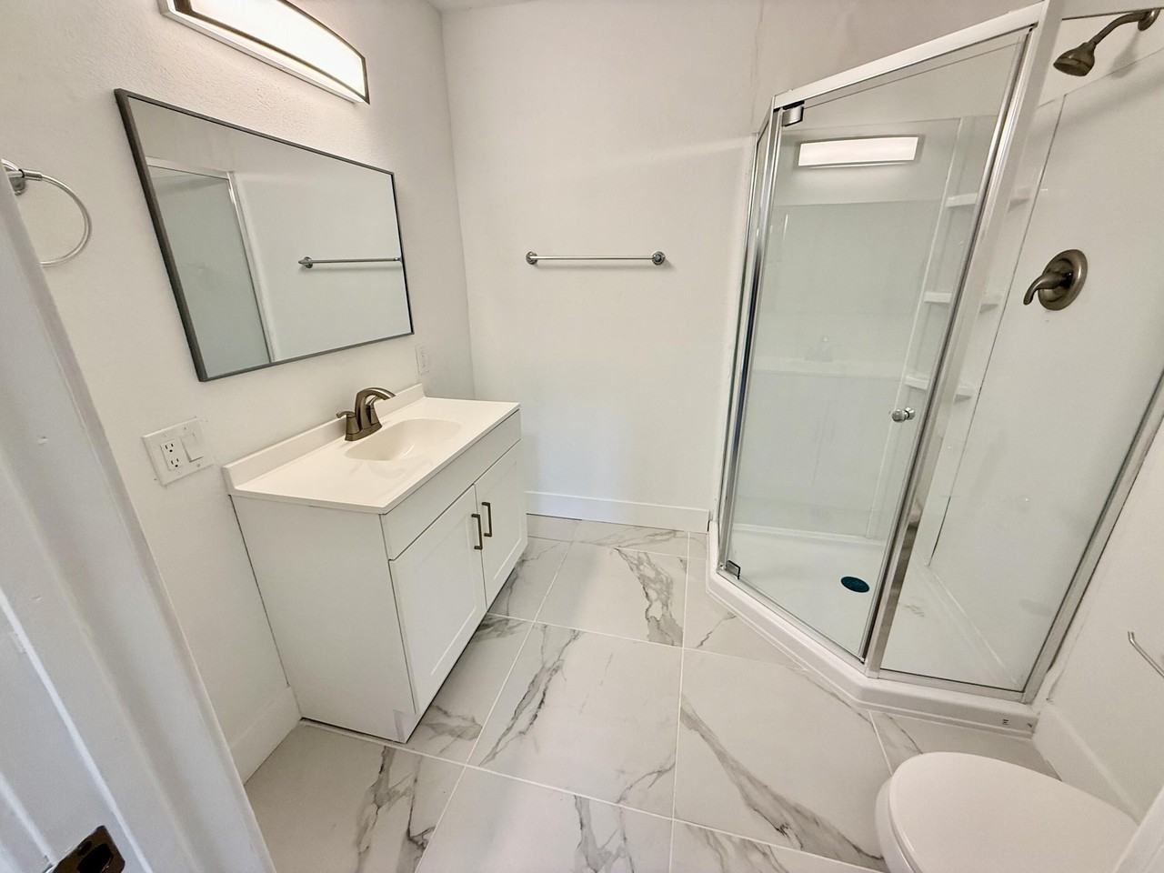 5045 Garner St Unit A - Photo 7 of 18