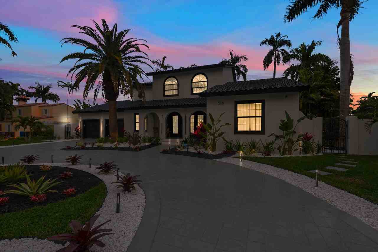 516 Royal Plaza Dr - Photo 6 of 41