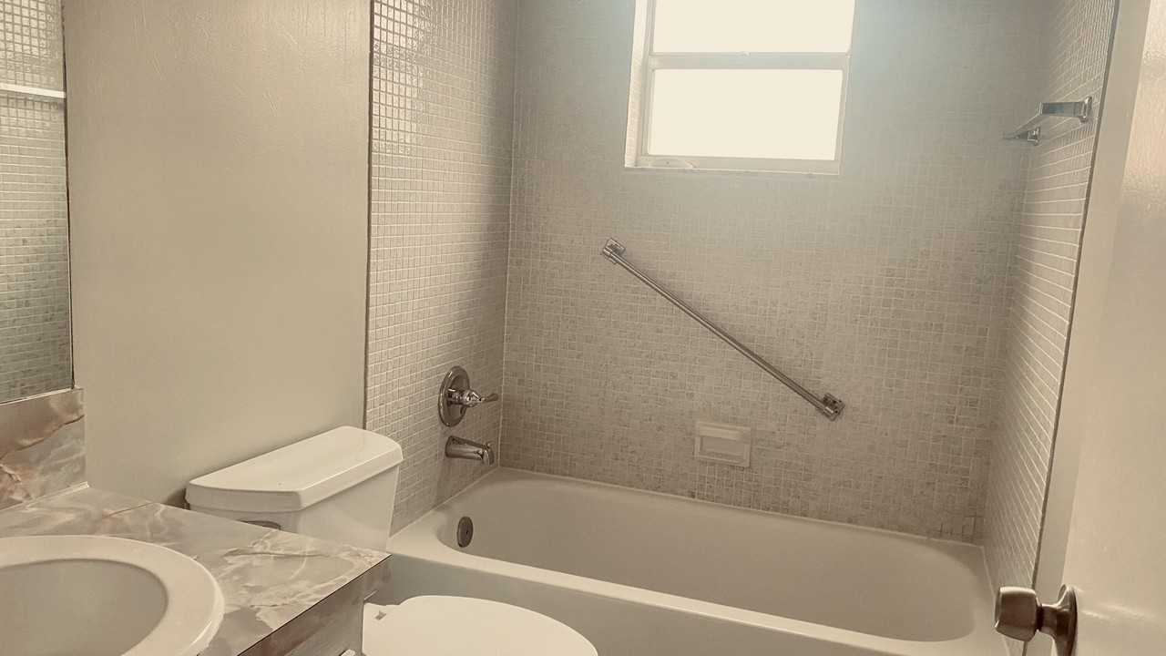 177 Flanders D Unit 177 - Photo 6 of 29