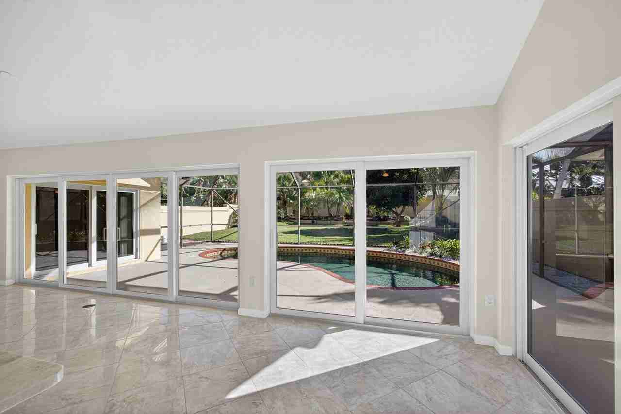 141 Cape Pointe Cir - Photo 3 of 31