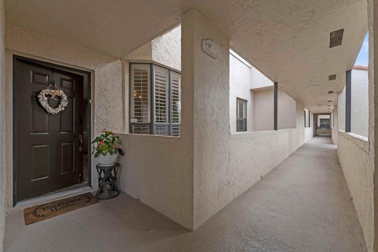 7460 La Paz Blvd Apt 309 - Photo 4 of 46