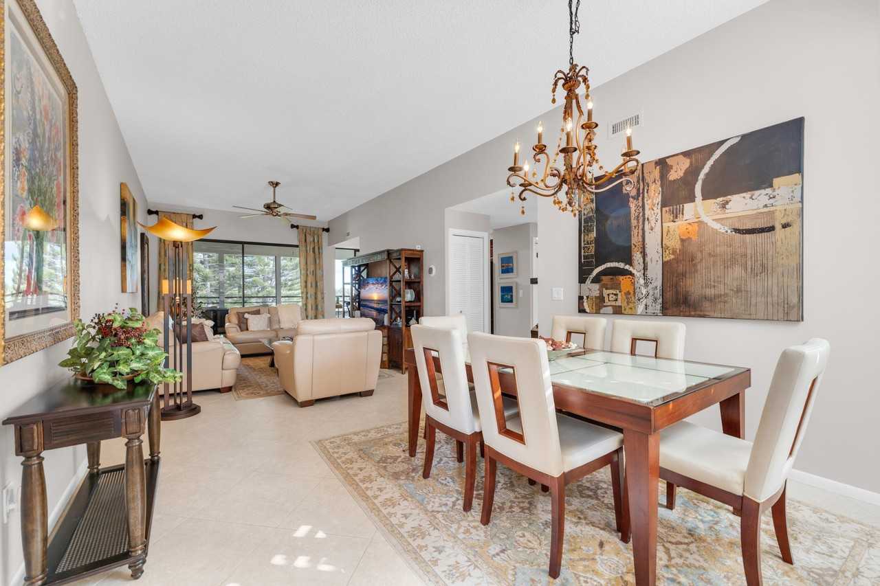 7460 La Paz Blvd #309