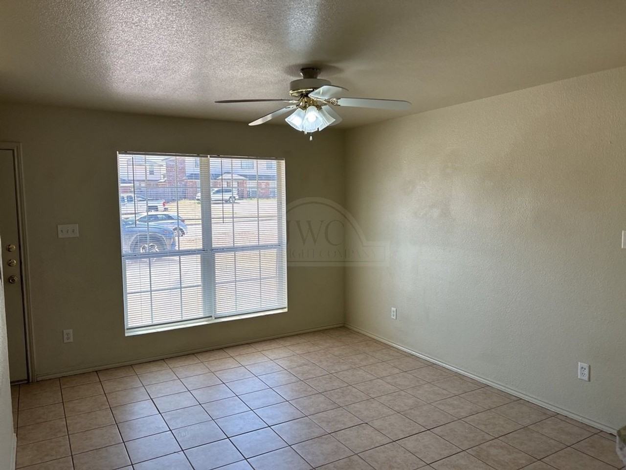 4401 Mattie Dr., Killeen - Photo 4 of 39