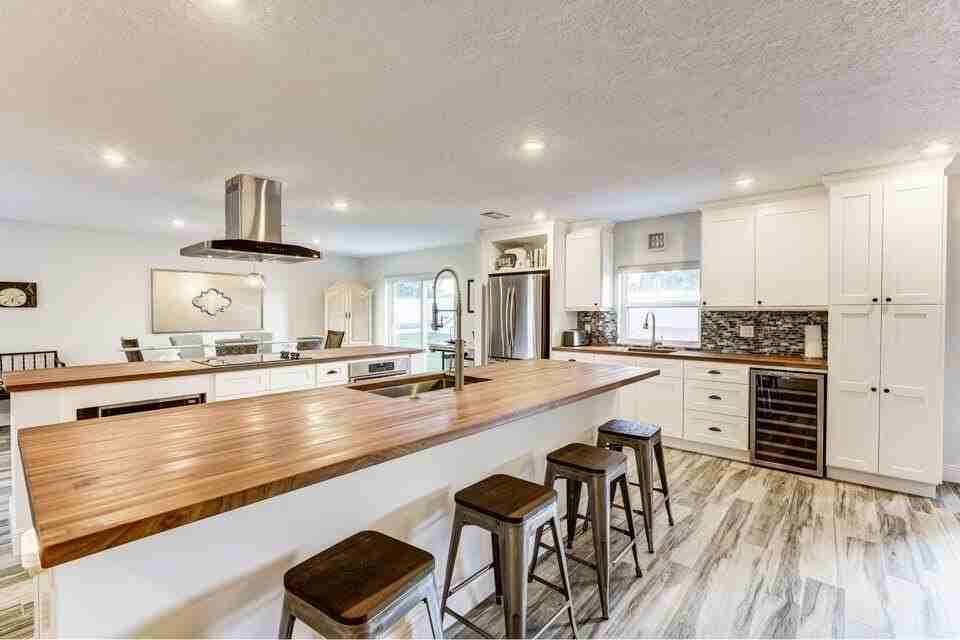 2594 Marcinski Rd - Photo 2 of 10