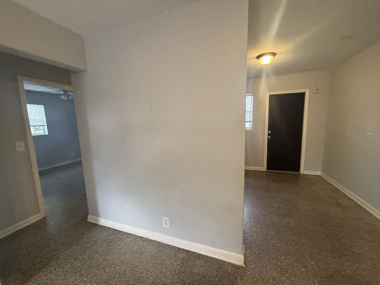 812 10th St Apt A - Photo 5 of 22