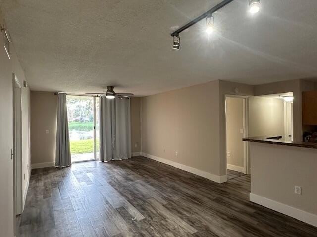 7824 Sonoma Springs Cir Apt 110 - Photo 7 of 50