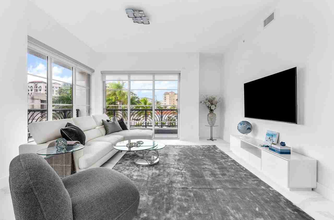 155 E Boca Raton Rd Unit 303 - Photo 6 of 38