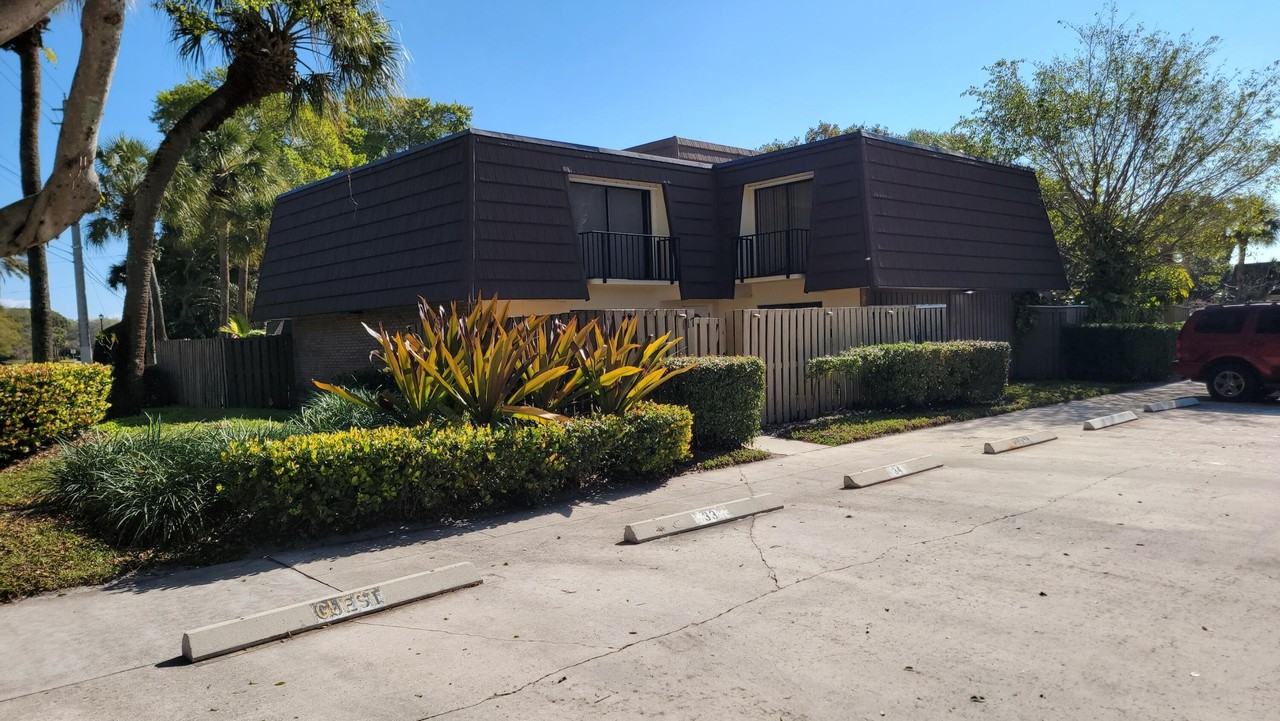 117 1st Ct - Photo 4 of 42