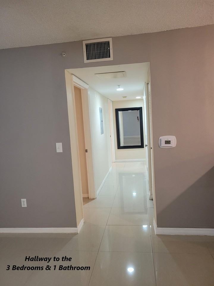 1400 Crestwood Ct S Apt 1402 - Photo 7 of 37