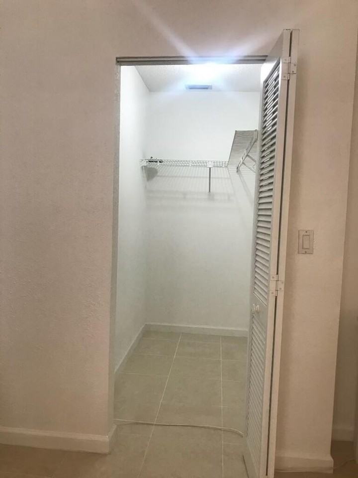 141 Ipswich St Unit 2 - Photo 4 of 8