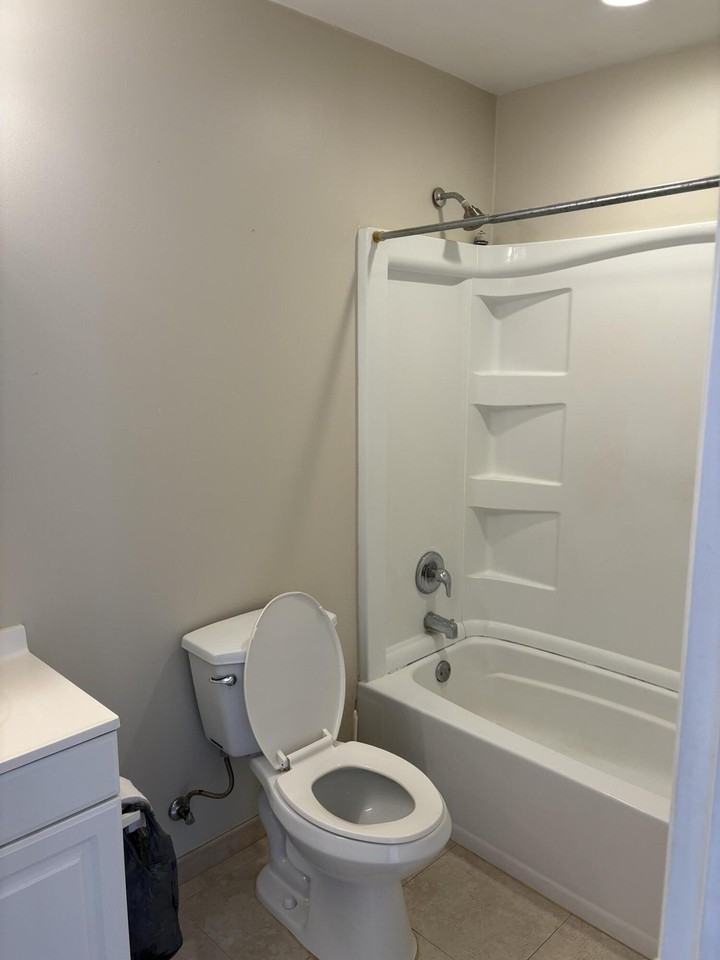 141 Ipswich St Unit 3 - Photo 6 of 7