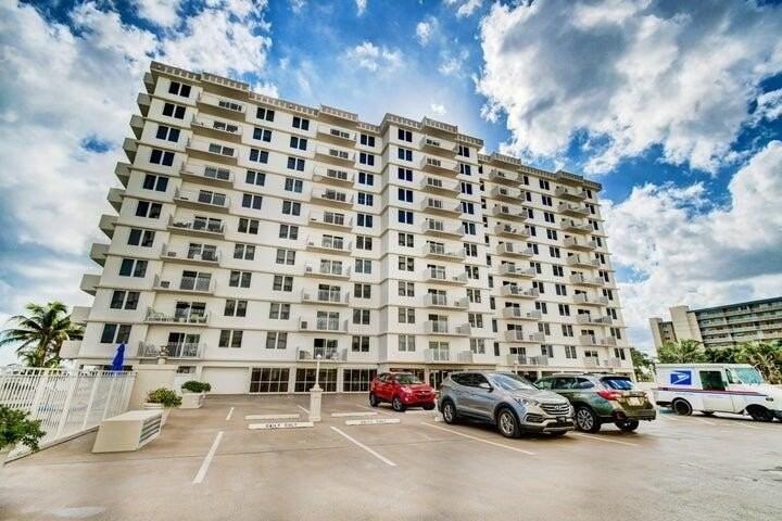 3221 S Ocean Blvd Apt 207 - Photo 3 of 50