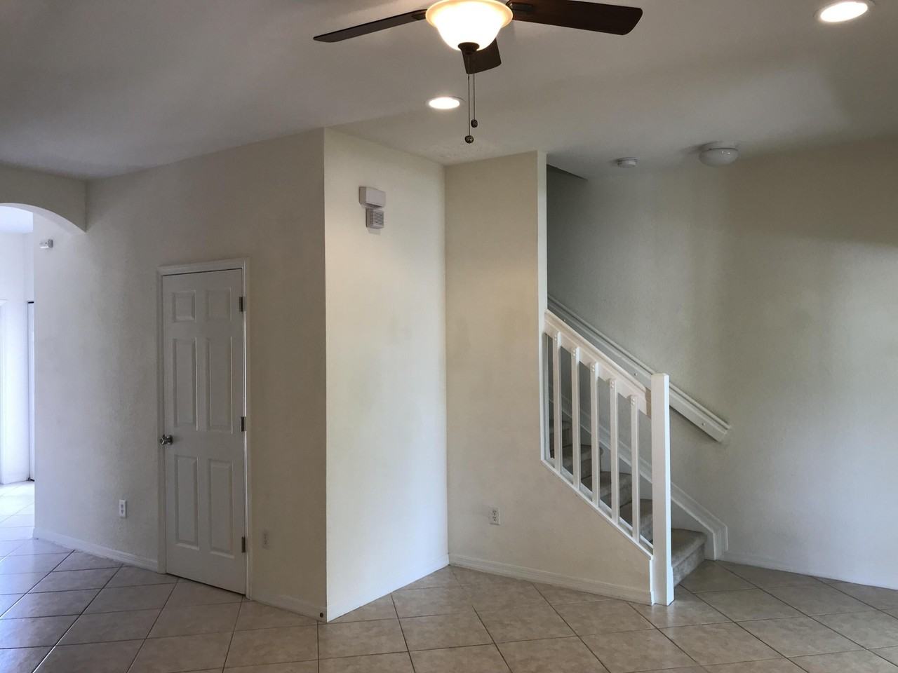 141 E Thatch Palm Cir - Photo 6 of 27