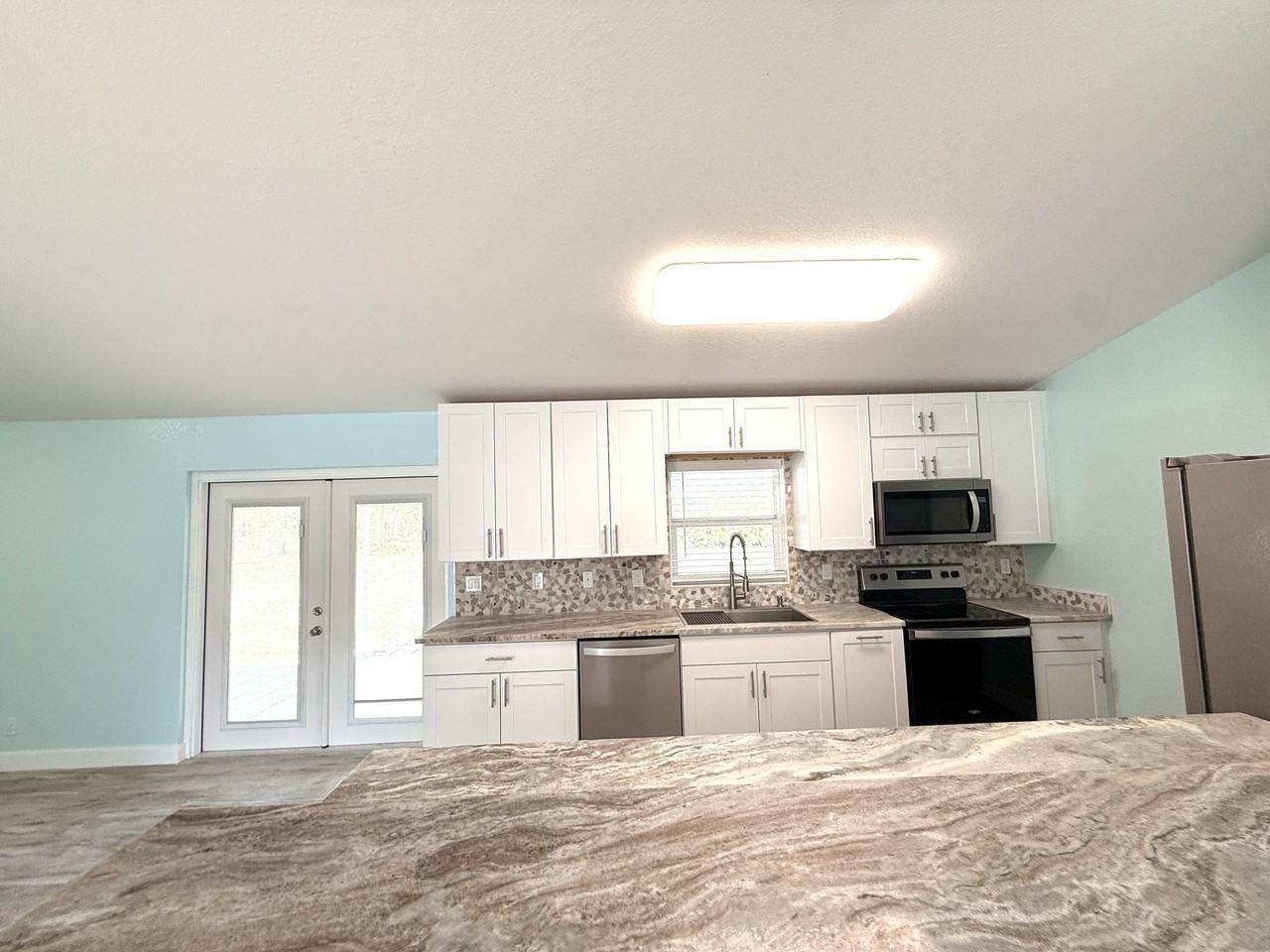 15859 68th Ct N - Photo 3 of 47