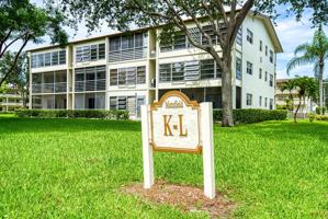 featured image of 438 Mansfield K Unit 438