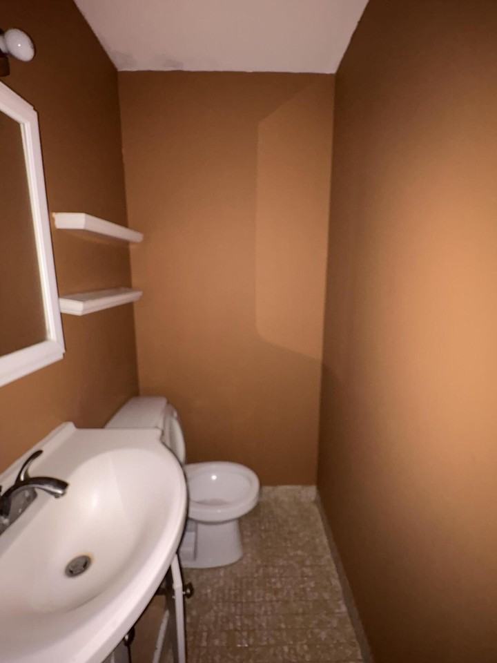 650 Sw 2nd Ave Apt 246 - Photo 4 of 7