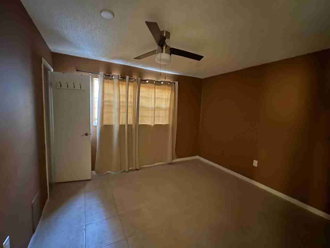 650 Sw 2nd Ave Apt 246 - Photo 5 of 7