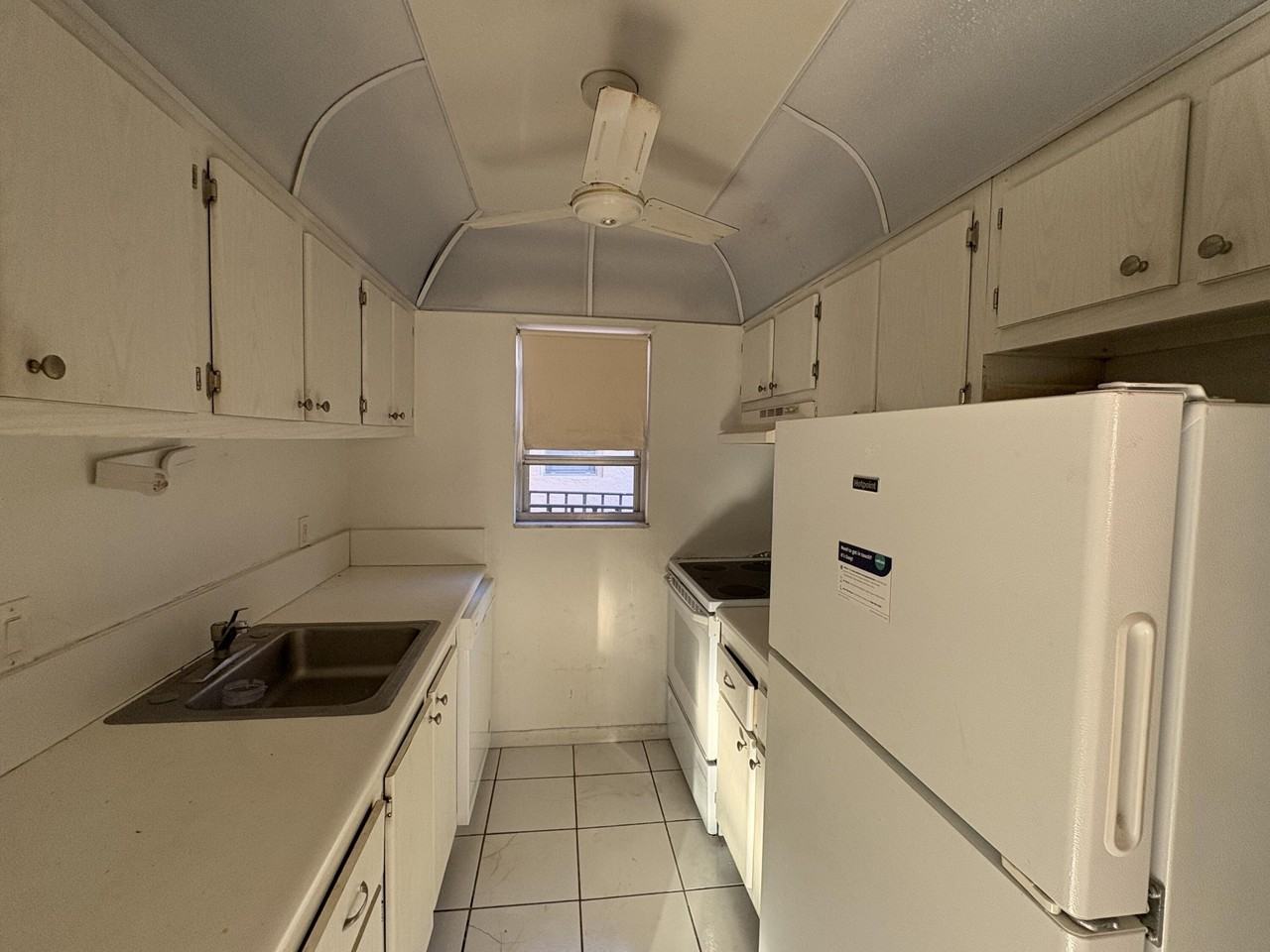 650 Sw 2nd Ave Apt 246 - Photo 6 of 7