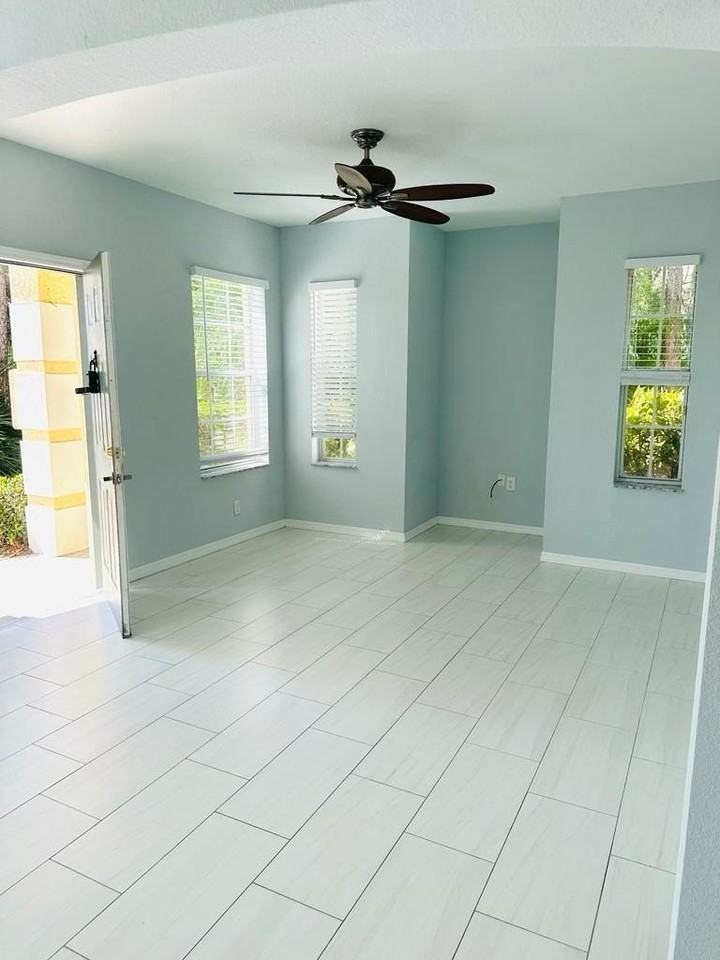 114 Sw Peacock Blvd Apt 8-103 - Photo 4 of 15