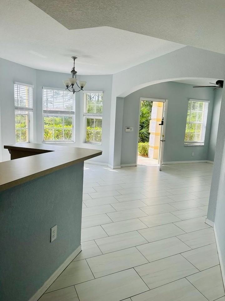 114 Sw Peacock Blvd Apt 8-103 - Photo 5 of 15